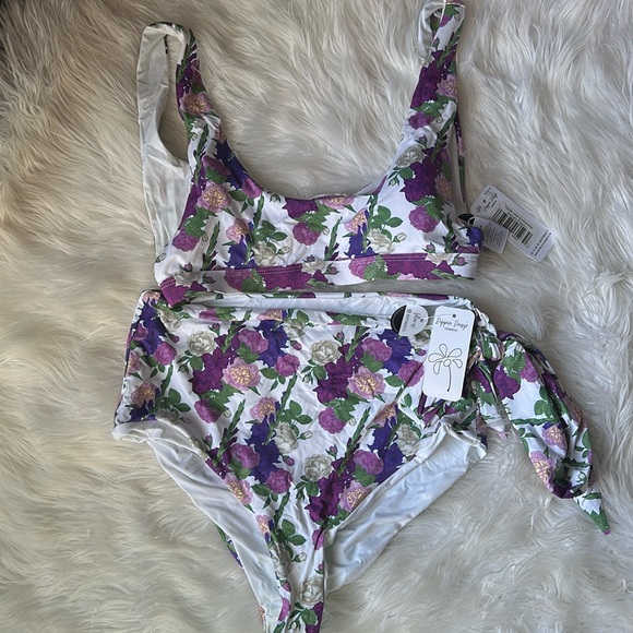 Dippin Daisys Swim Set Iris Floral - Picture 2 of 5